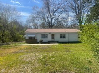 553 NE Polly Reed Rd, Birmingham, AL 35215