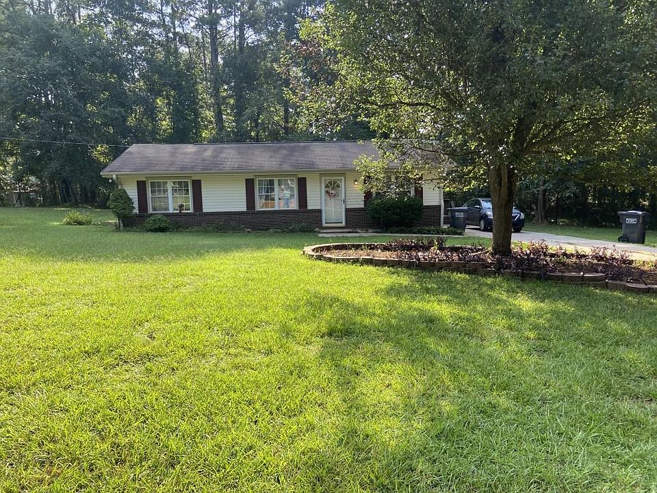 1st image of 3936 Leisure Ct SE