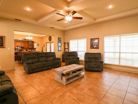 3rd image of 10525 Bear Creek Dr