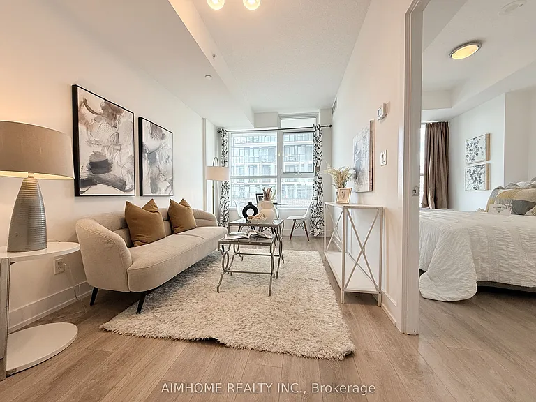 150 Fairview Mall Dr #504 — Photo 11