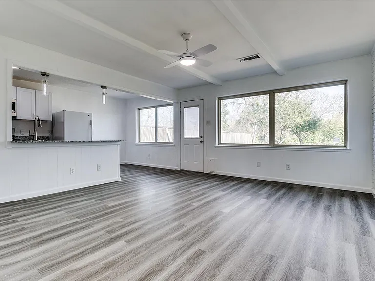 1606 W Shore Dr — Photo 10