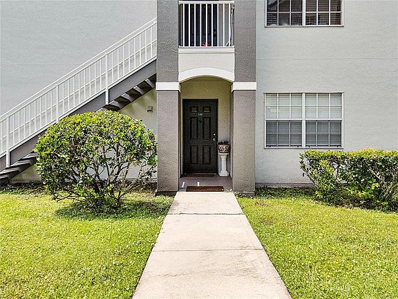 2nd image of 13929 FAIRWAY ISLAND DRIVE #818