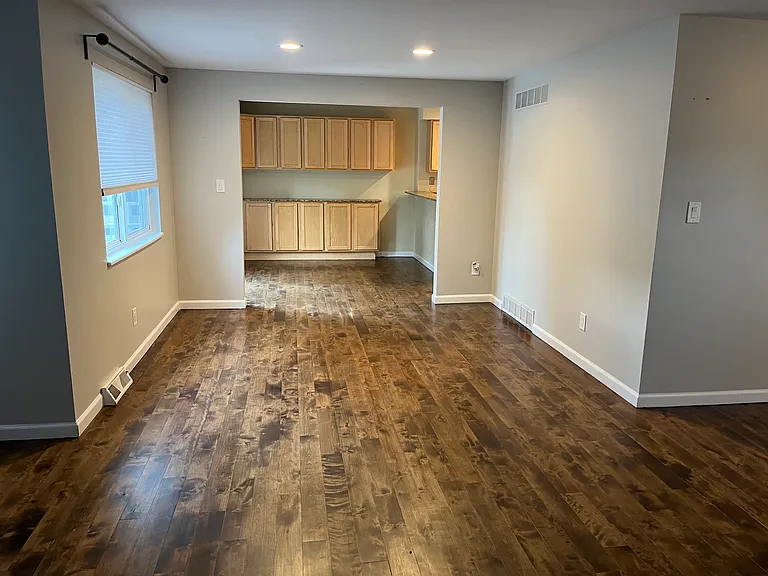 5576 S Lansing Way — Photo 6