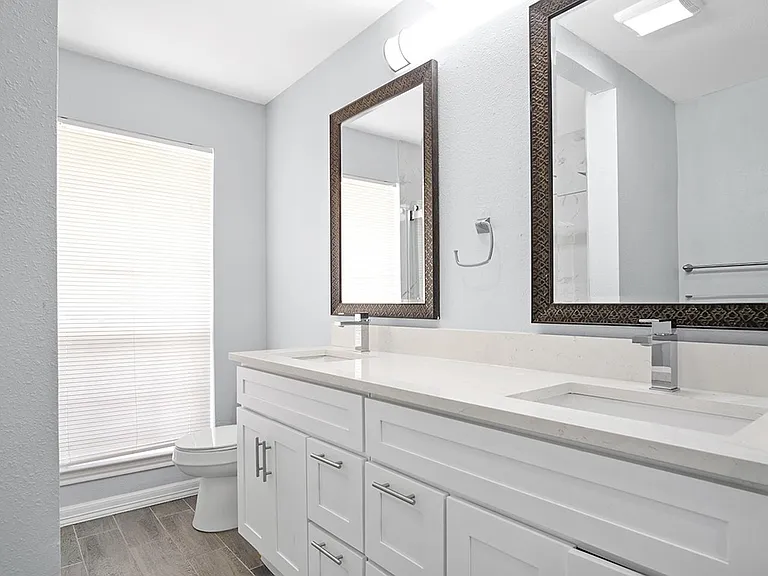2704 Regal Rd — Photo 17