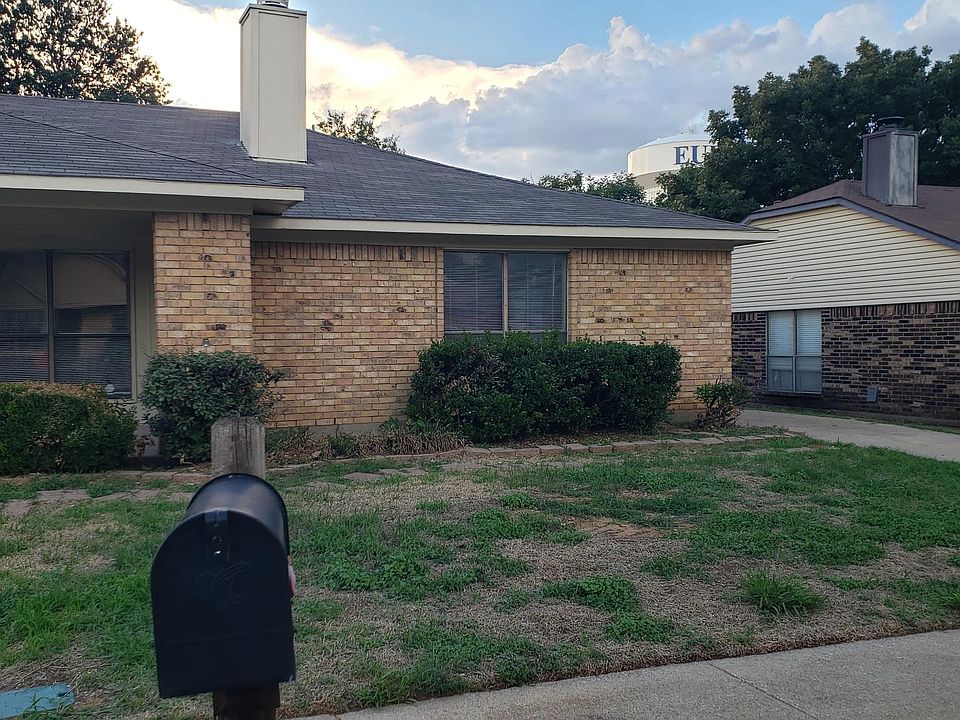 1st image of 2916 Post Oak Dr