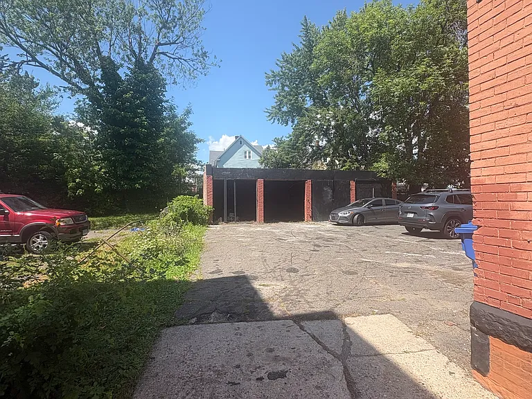 285 Garden St #1 — Photo 11