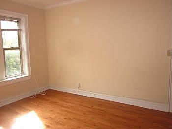 3rd image of 149 Bentley Ave #101