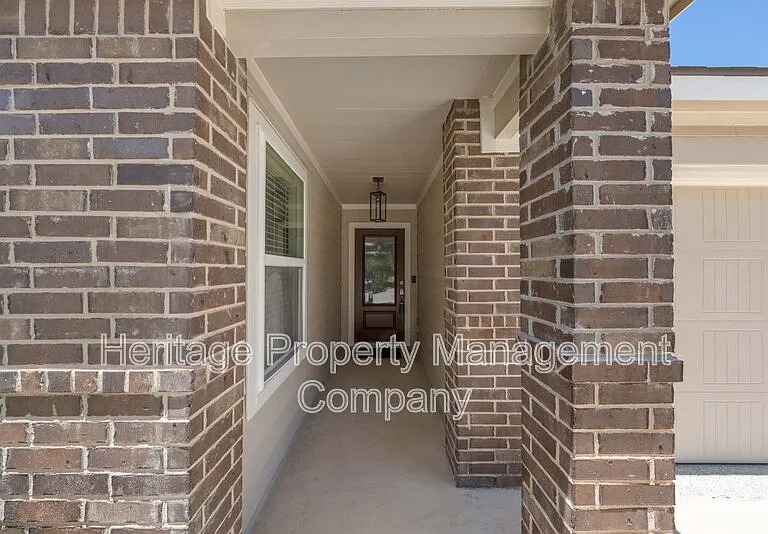 6083 Akin Cir — Photo 4