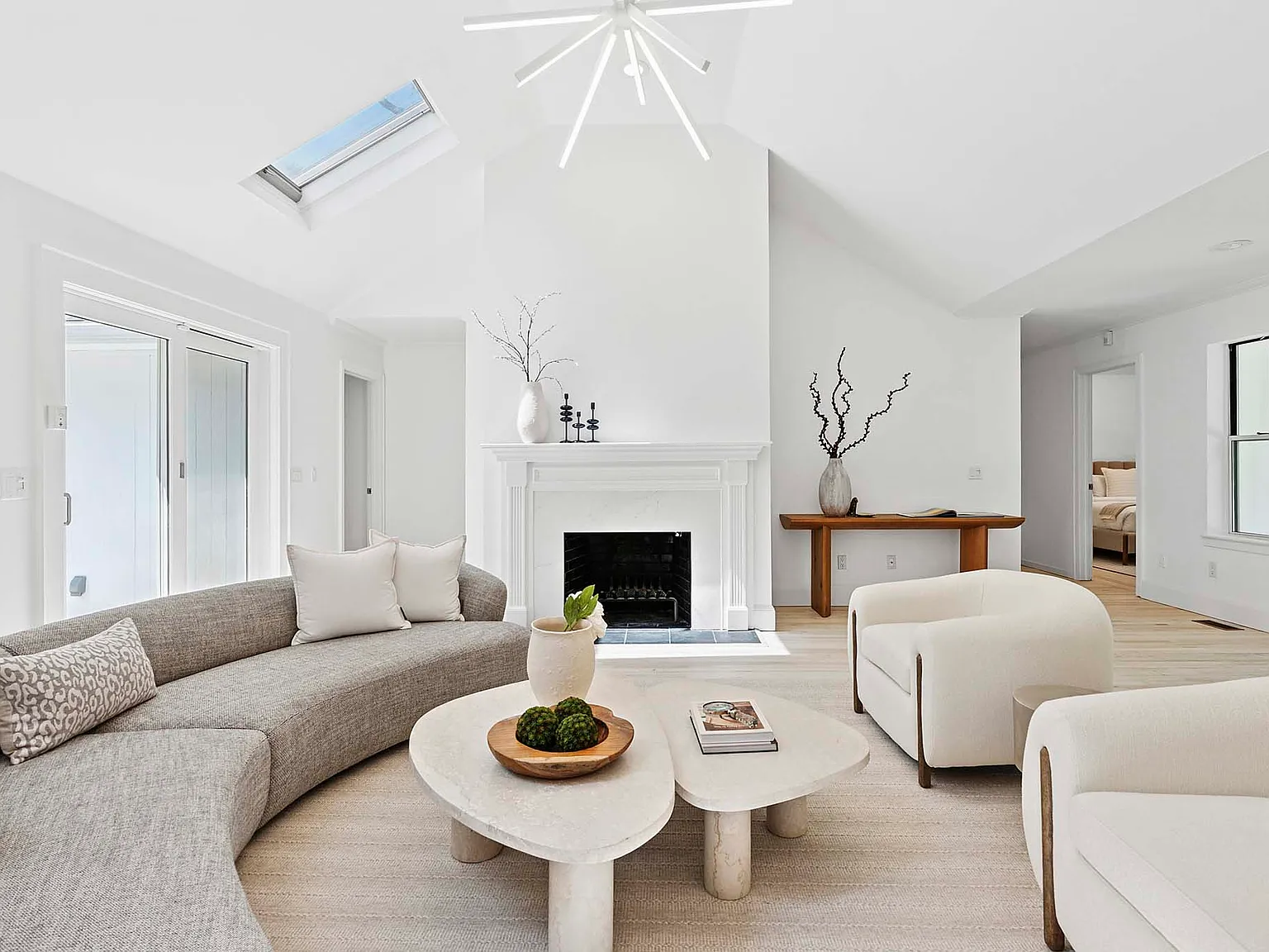 Bridgehampton Beach House With Tennis — Photo 4