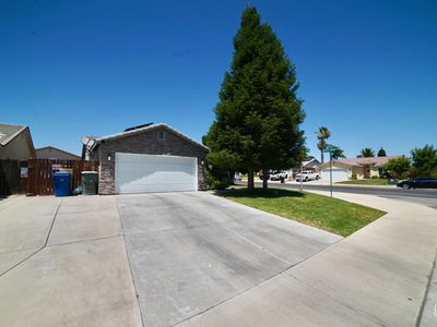 400 Dry Meadow Ln, Bakersfield, CA, 93308