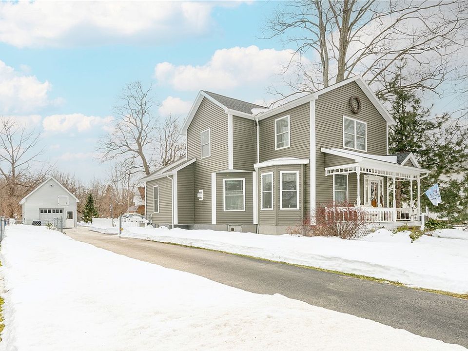 364 W Park St, Albion, NY 14411 Zillow