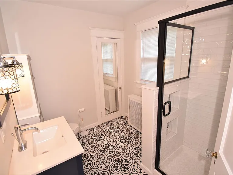 624 Chestnut Ter — Photo 12