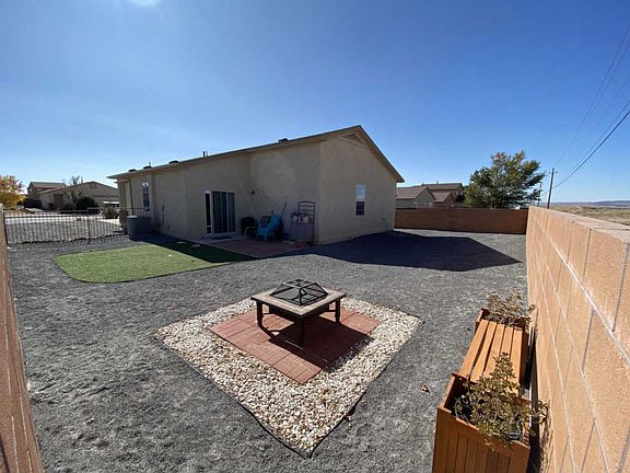 2nd image of 39 Vista Del Cerro Dr