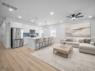 1701 Cuppett Cir, Pea Ridge, AR 72751