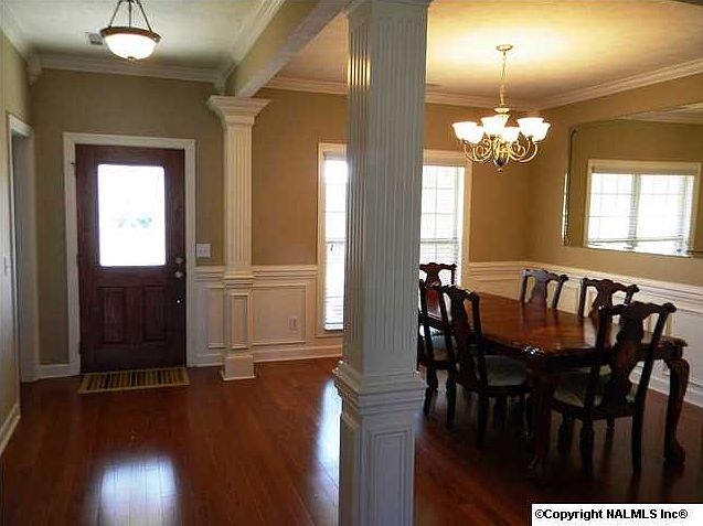 1st image of 109 Castlehill Dr