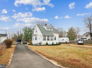 405 Oxford St, Vineland, NJ 08360