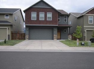 1153 Chinookan Dr, Cascade Locks, OR 97014