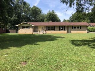 1118 Houston Dr, Murfreesboro, TN 37130