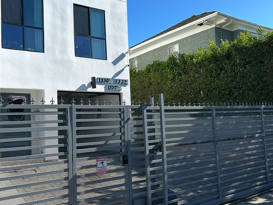 1st image of 1332 Arapahoe St