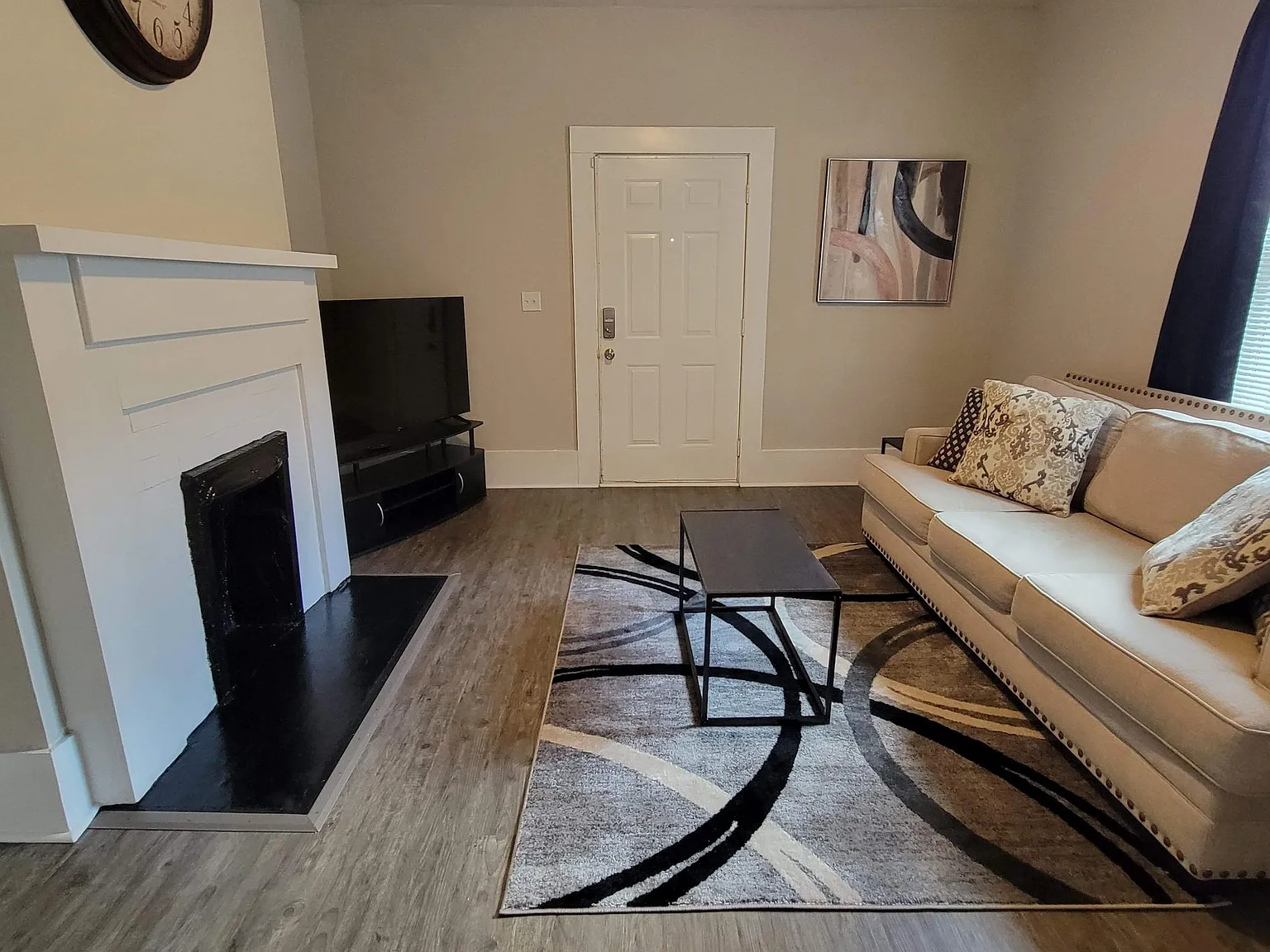 246 Ellis St — Photo 1