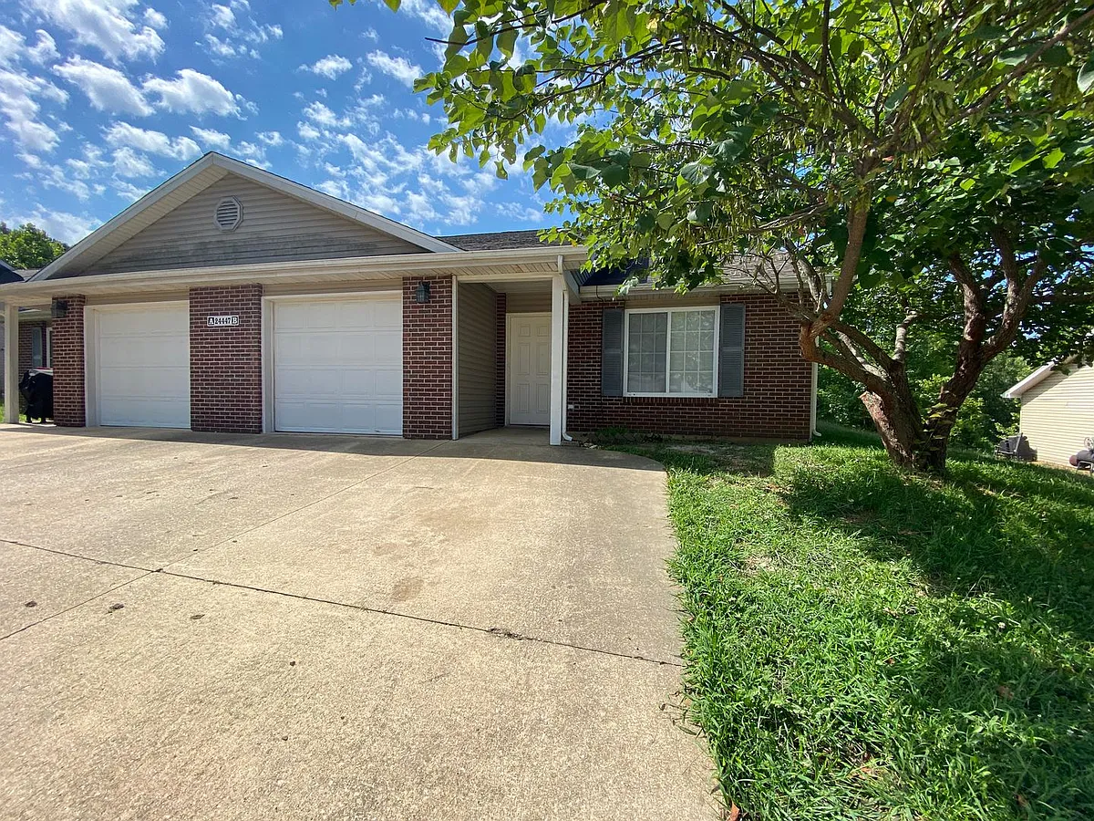 Building Photo - 24447B Tupelo Ln