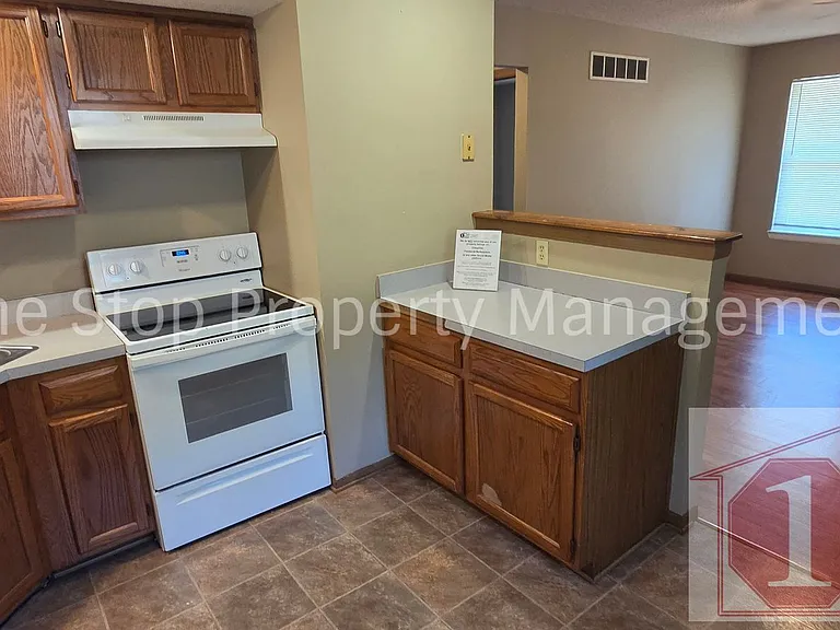 5029 N Topping Ave — Photo 5