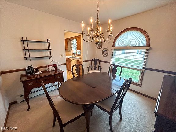 4th image of 921 Auburn Hills Dr Unit 1
