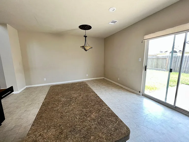 10831 Woodwind Shadows Dr — Photo 13