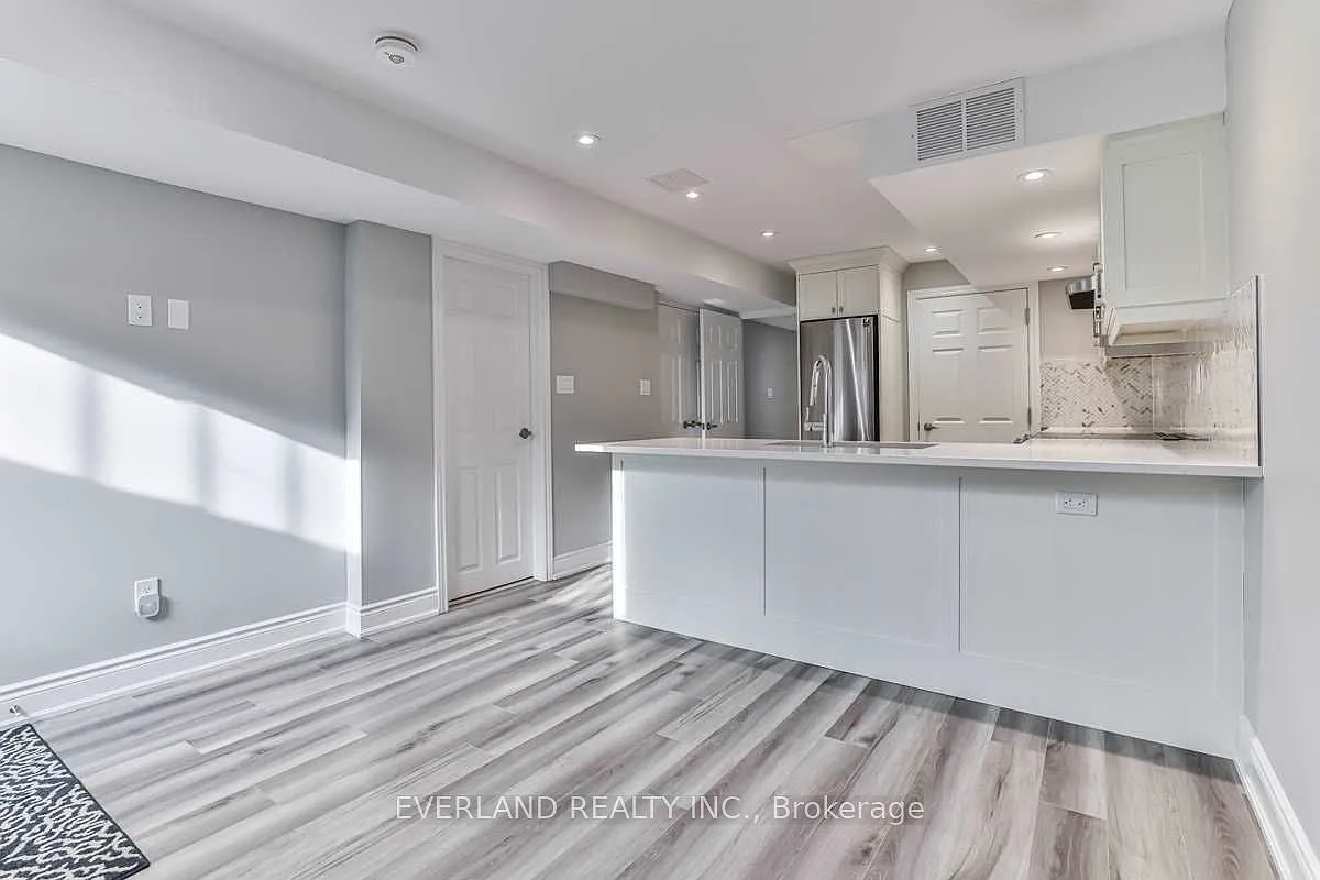 1 bed, $1,650 — Photo 4