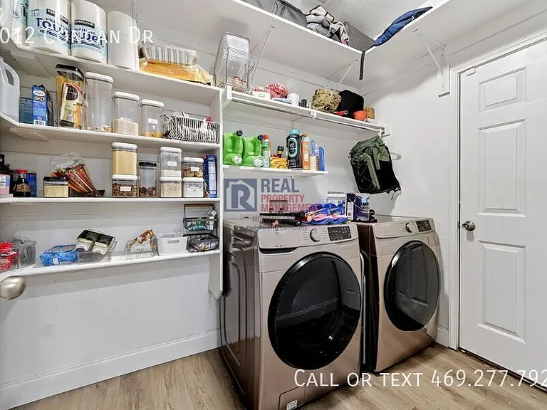 1012 Concan Dr — Photo 30