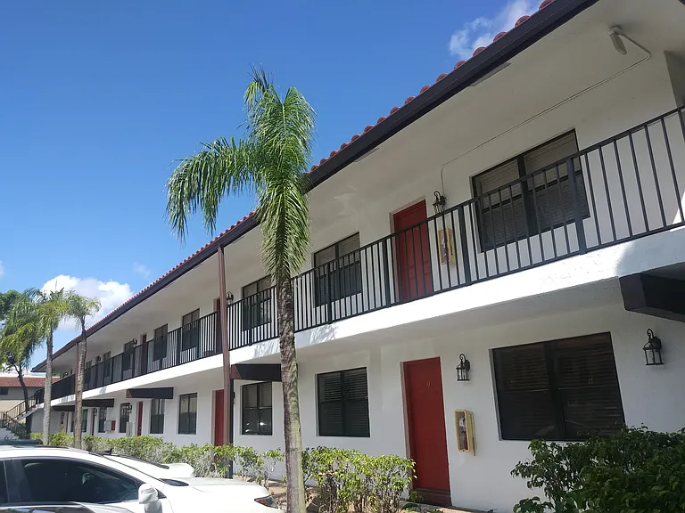 1501 SW 13th St — Photo 10
