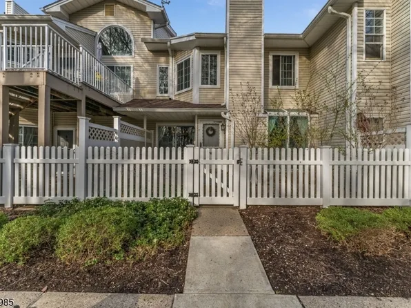 7 Quincy Court, Bedminster Twp., NJ 07921