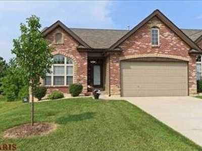12104 Enclave Pl, Bridgeton, MO, 63044