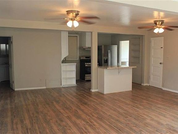 3rd image of 6435 Tooley St #4