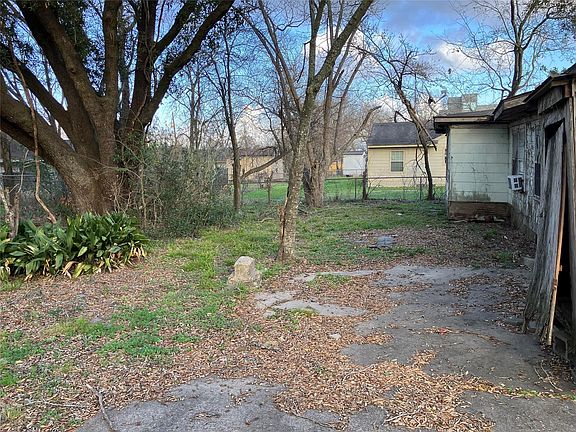 4th image of 3511 Corder St