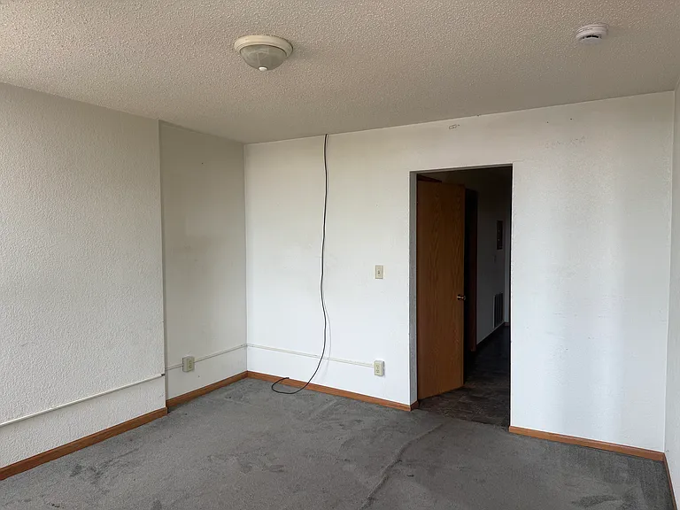 1422 Tower Ave #2 — Photo 7