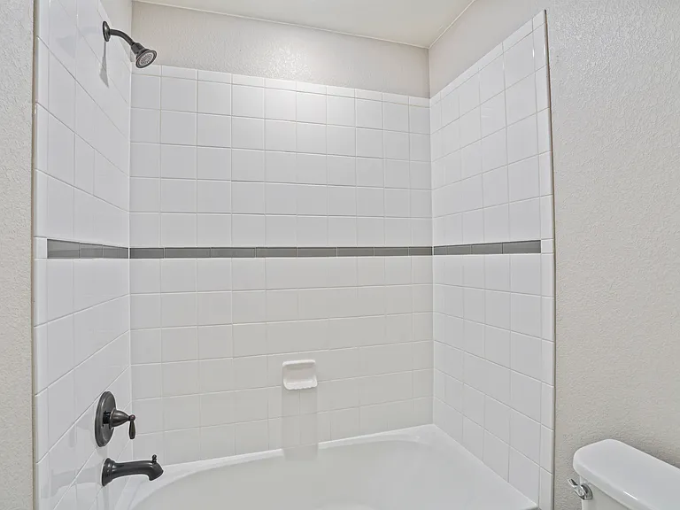 2141 Kerry St — Photo 29
