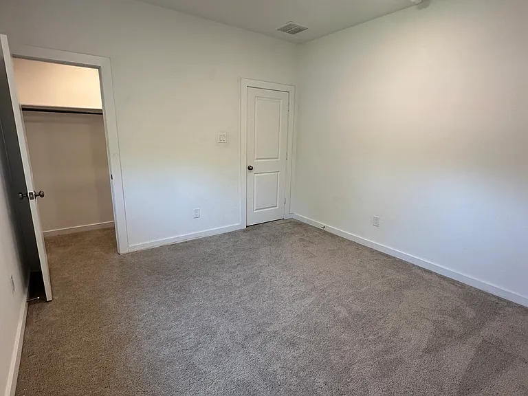 6321 Settlement Dr — Photo 3