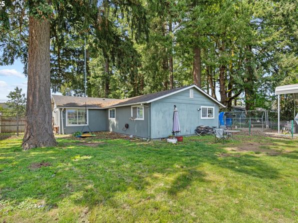 1270 SW 1st Ave, Mill City, OR 97360