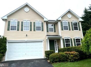 6 Fletcher Dr, Fredericksburg, VA 22406