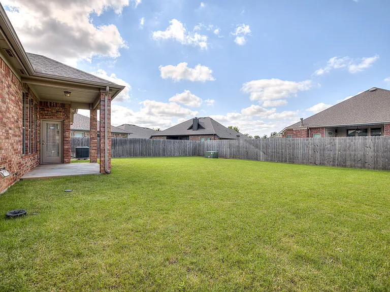 18705 Vivo Dr — Photo 58