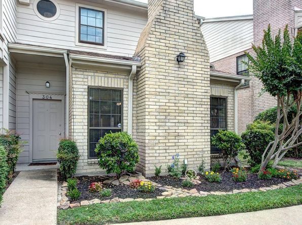 800 Country Place Dr UNIT 304