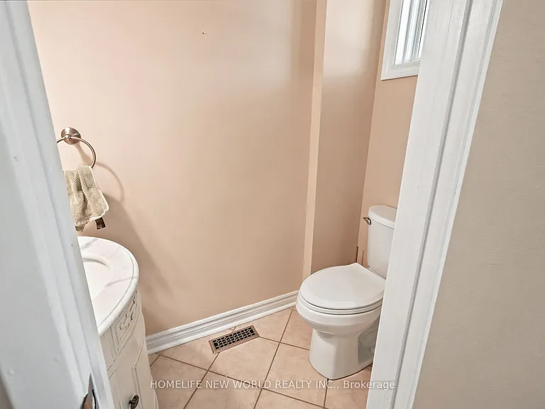 458 Appledore Cres #UPPER — Photo 20