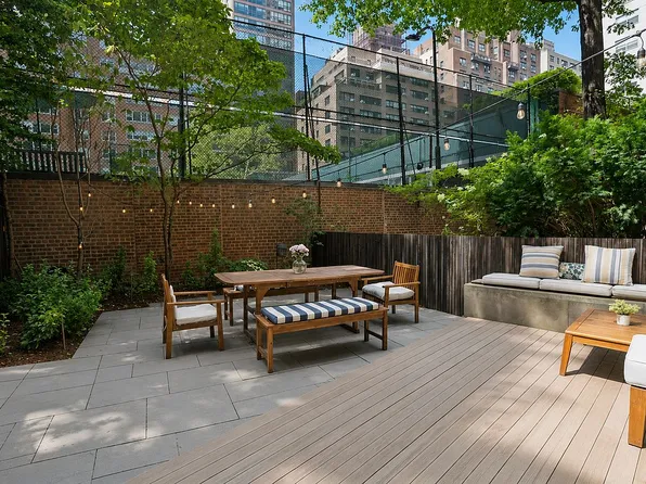 440 E 56th St APT 1B, Manhattan, NY 10022