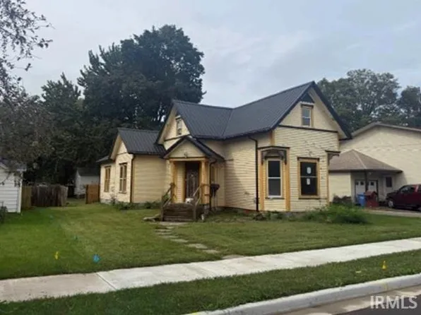 203 N Main St, South Whitley, IN 46787