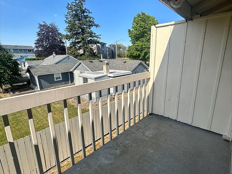 5775 Golden Eagle Dr — Photo 10