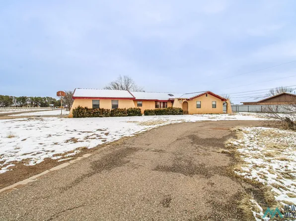1201 S Kilgore St, Portales, NM 88130