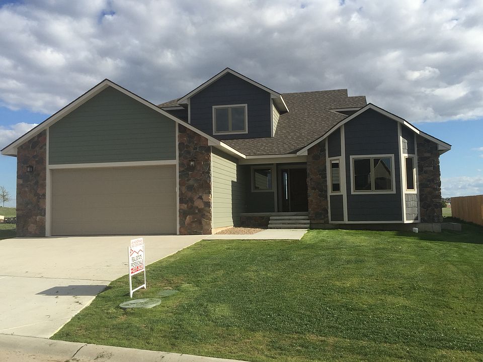 1st image of 2105 Fairfield Cir