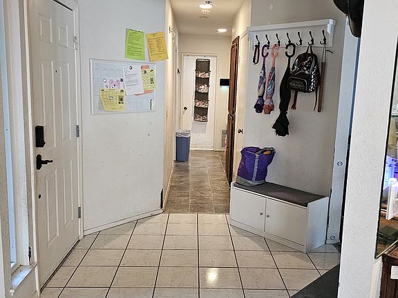 4th image of 5105 Alcoy Ct