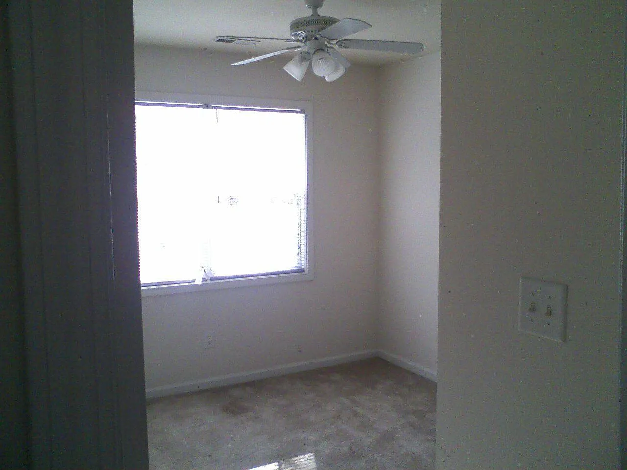 3 bed, 2.5 bath, 1200 sqft, $1,700 — Photo 4